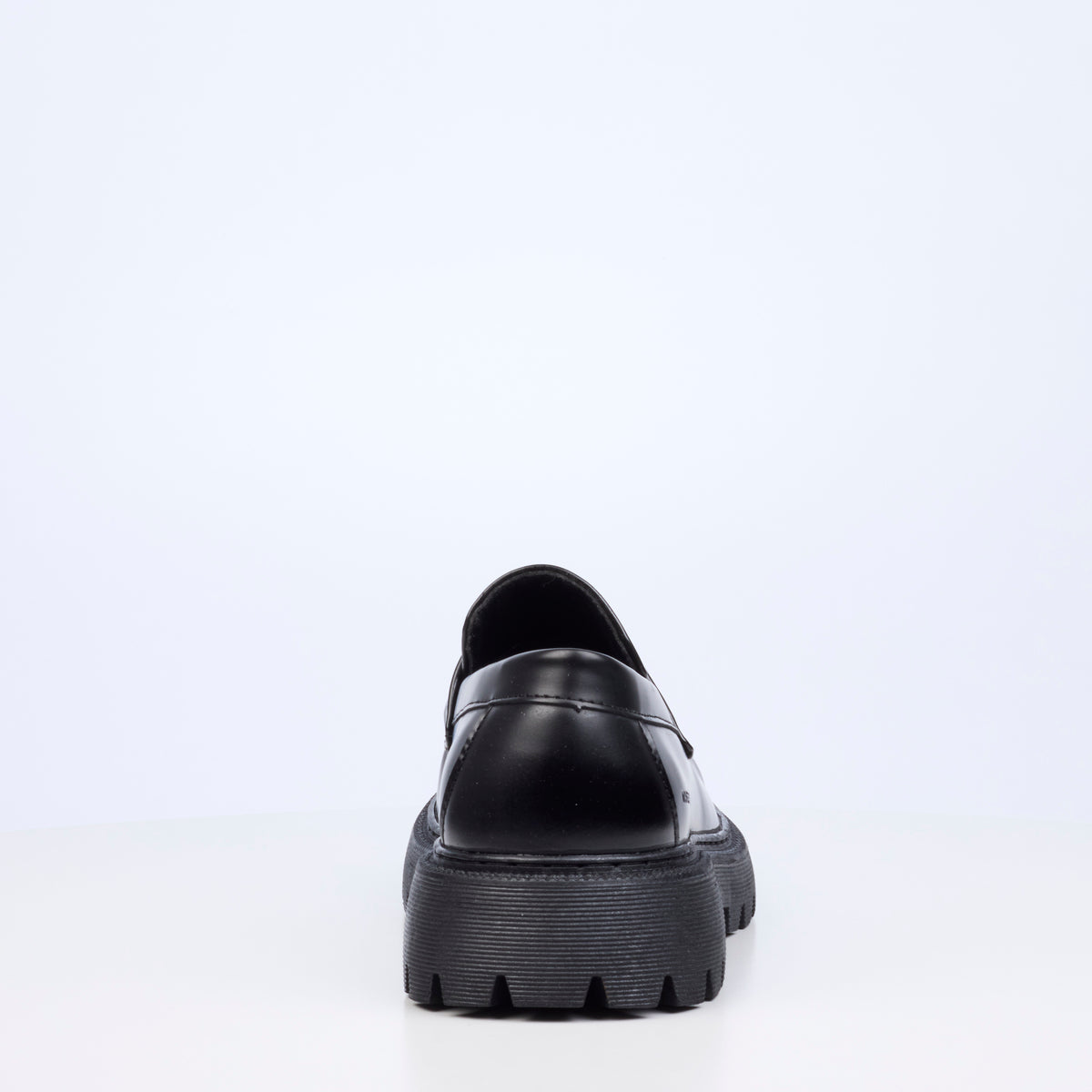 Mazerata Novak 1 Faux Wax Shoe - Black