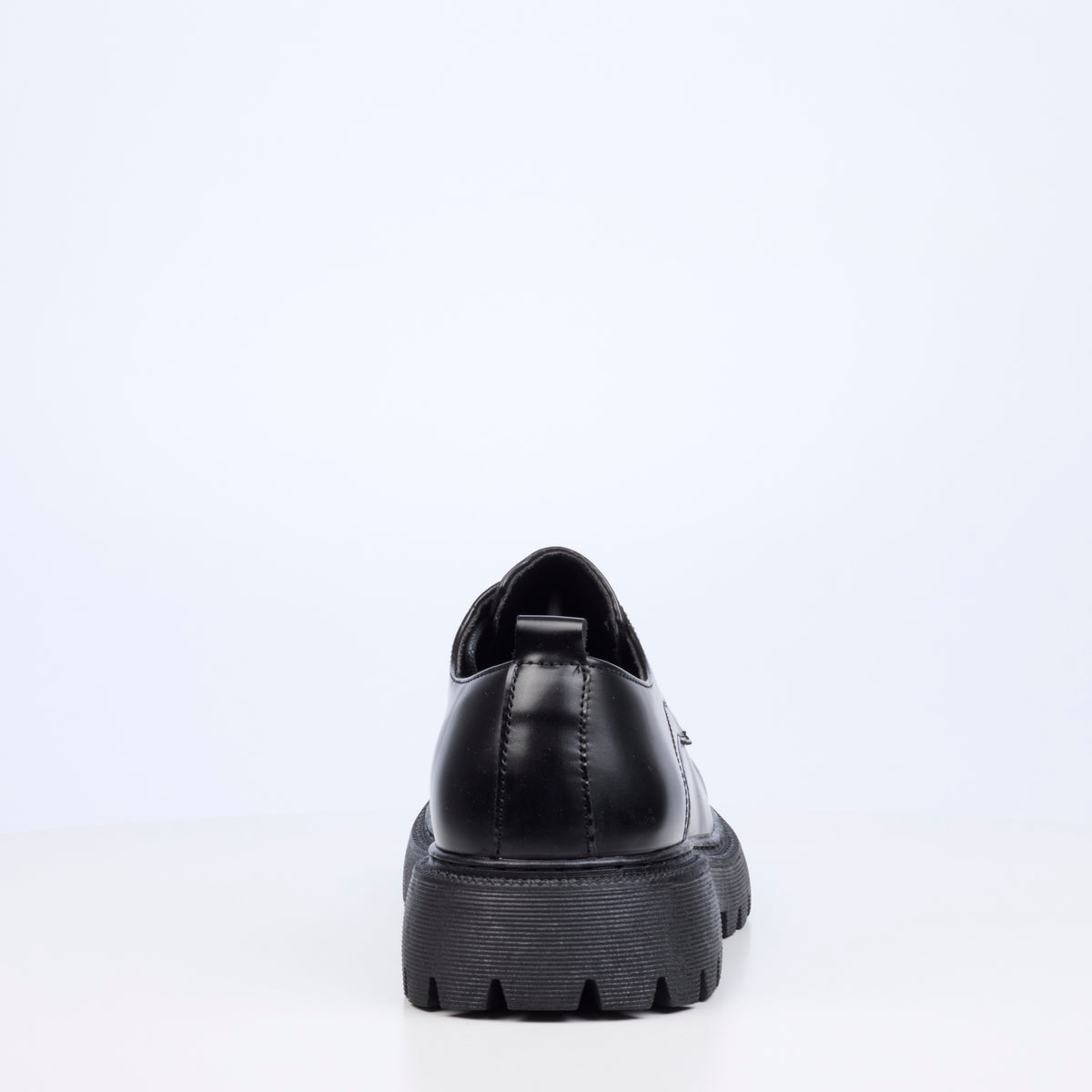Mazerata Novak 4 Faux Wax Shoe - Black