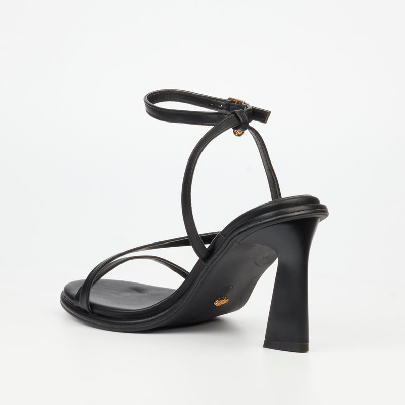MIss Black Nutella 1 Heel - Black