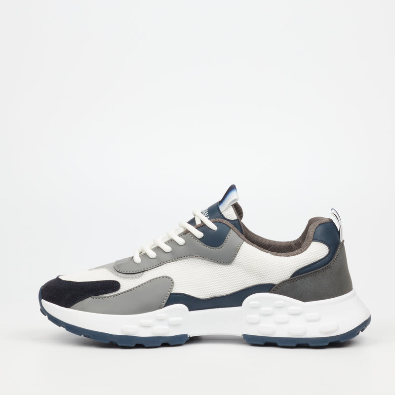 Urbanart Palaid 7 Faux Wax / Mesh Sneaker - White