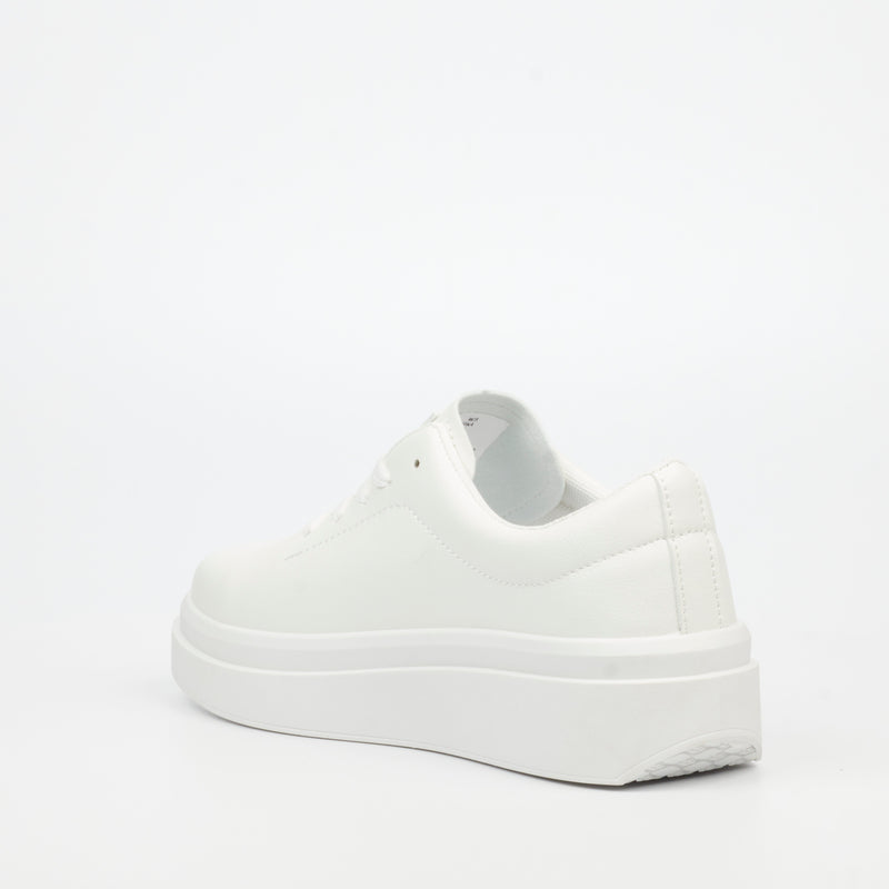 Miss Black Pilot 1 Sneaker - White footwear Miss Black