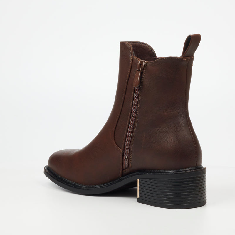 Miss Black Qatar 1 Ankle Boot - Chocolate footwear Miss Black