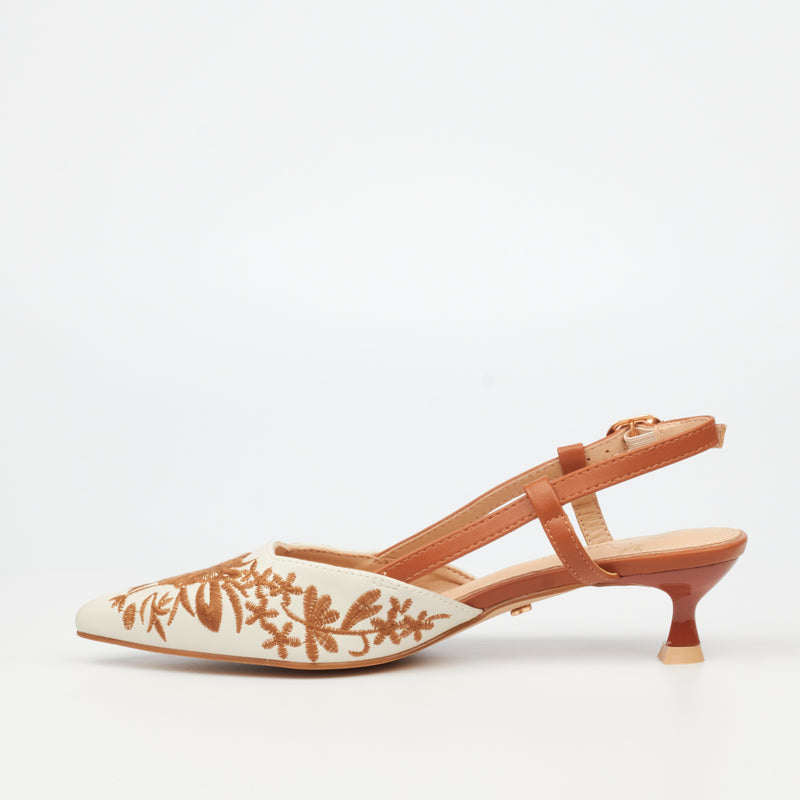 Butterfly Feet Reena 1 Heel - Tan footwear Butterfly Feet