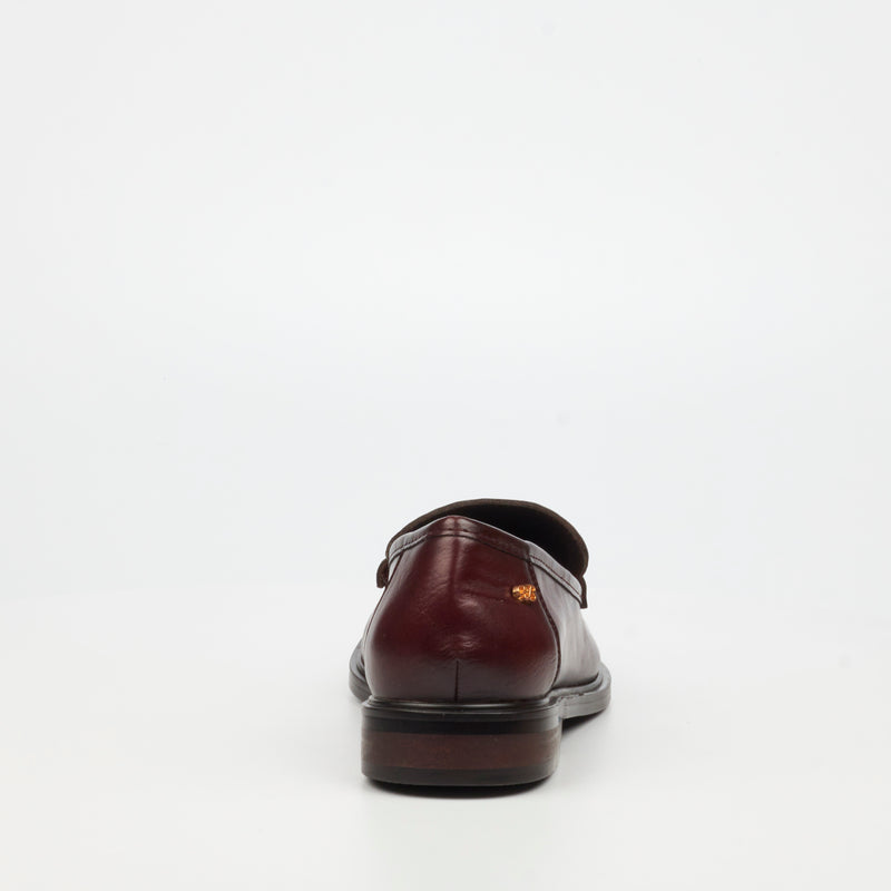 Miss Black Sasko 1 Shoe - Burgundy