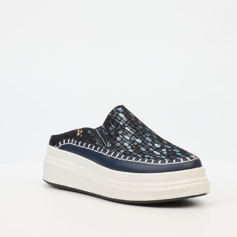 Butterfly Feet Senhora 16 Sneaker - Navy footwear Butterfly Feet   