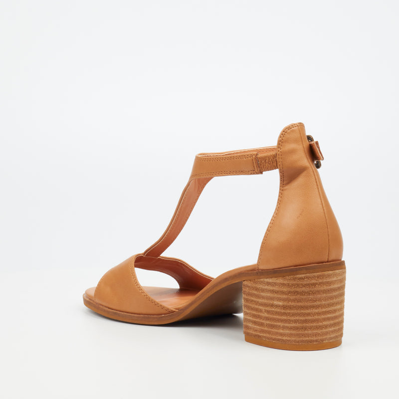 Miss Black Seranno 4 Low Block Heel - Camel footwear Miss Black   