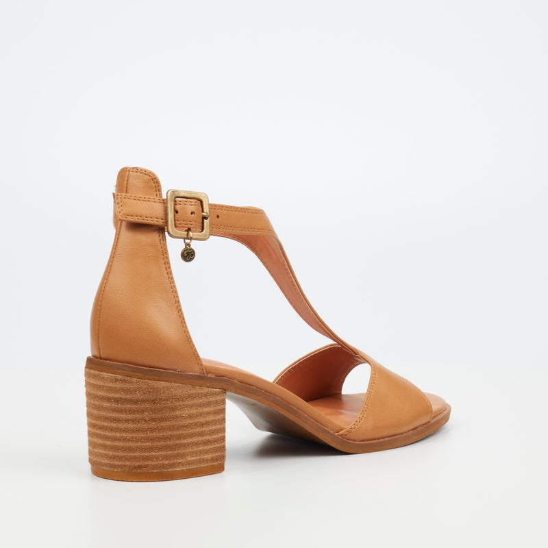 Miss Black Seranno 4 Low Block Heel - Camel footwear Miss Black   