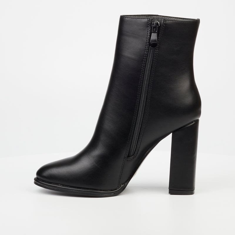 Miss Black Shania 2 Ankle Boot - Black footwear Miss Black   