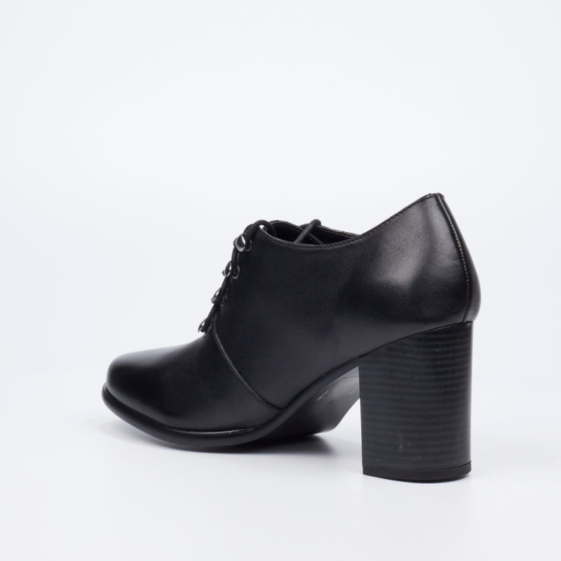 Nicci Tyler Sinclair 1 Handcrafted Leather Ankle Boot - Black footwear Nicci Tyler   