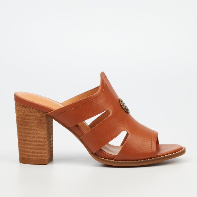 Miss Black Solo 1 Heel - Tan footwear Miss Black   