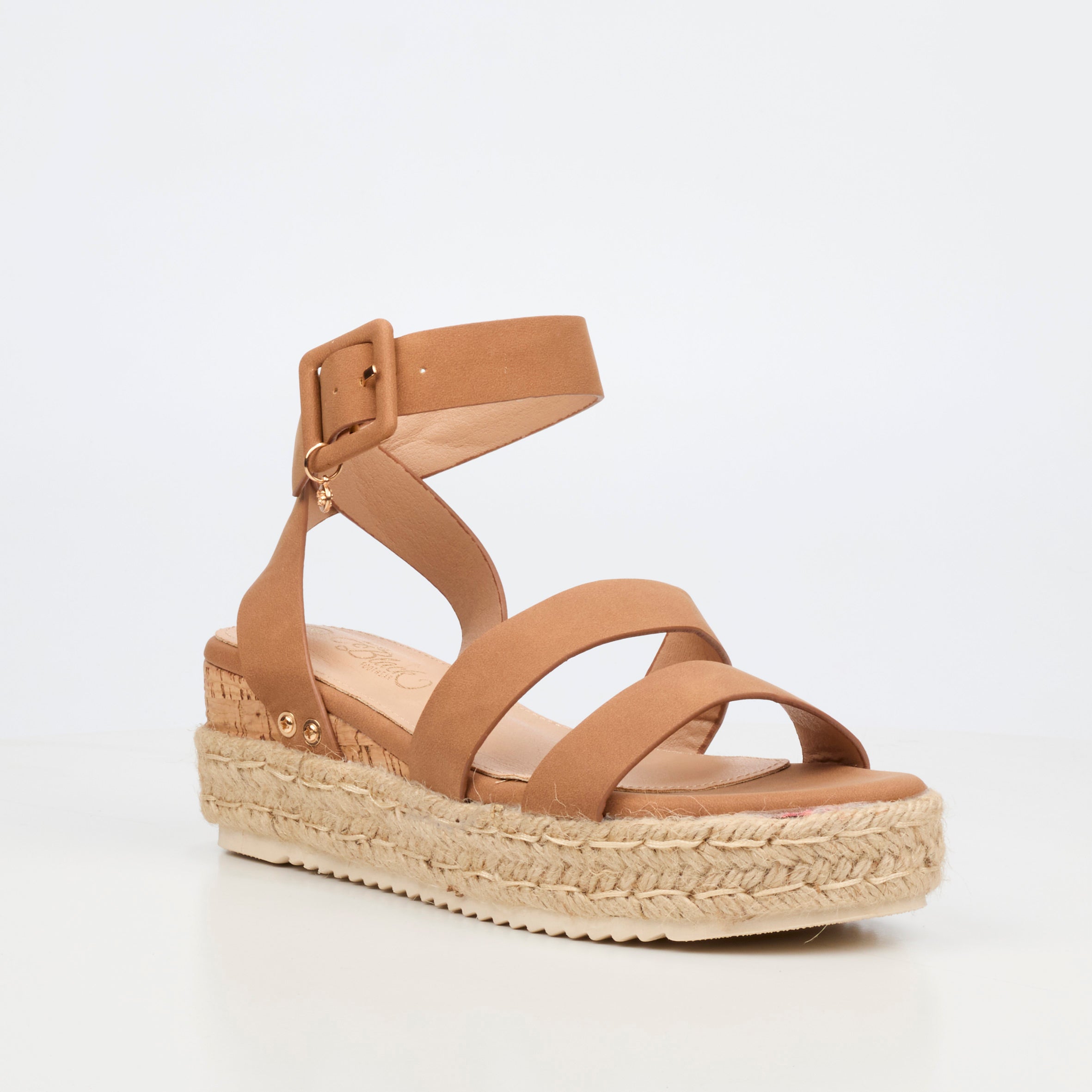 Miss Black Steffi 2 Wedge - Tan