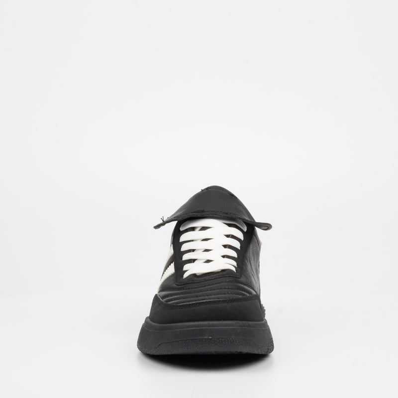 Urbanart Stud 1 Faux Wax / Faux Nubuck Sneaker - Black