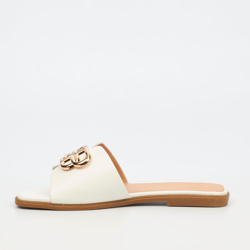 Miss Black Syrup 1 Flat Sandal - White footwear Miss Black   