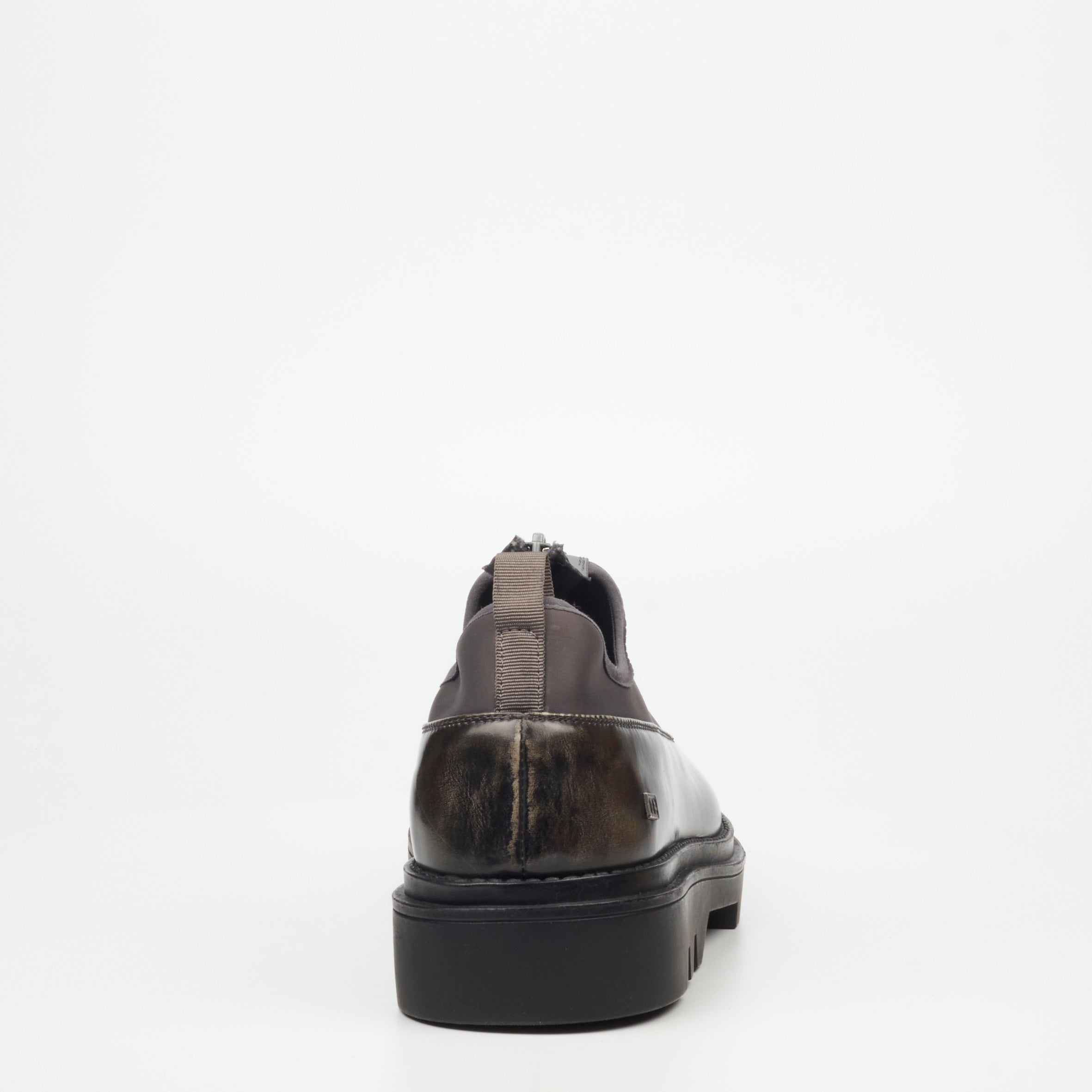 Mazerata Vinchey 64 Faux Leather / Lycra Shoe - Grey footwear Mazerata