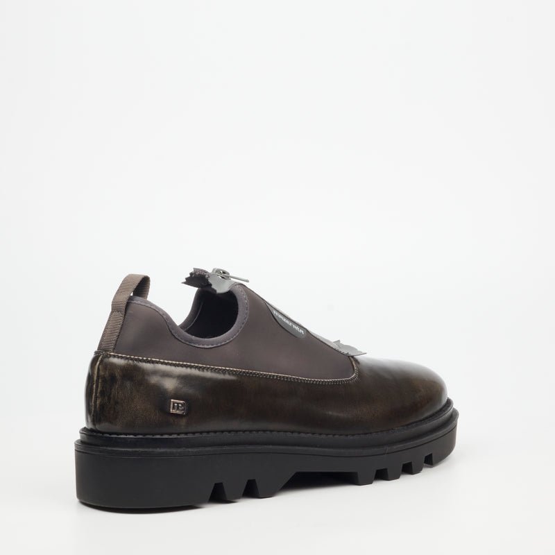 Mazerata Vinchey 64 Faux Leather / Lycra Shoe - Grey footwear Mazerata