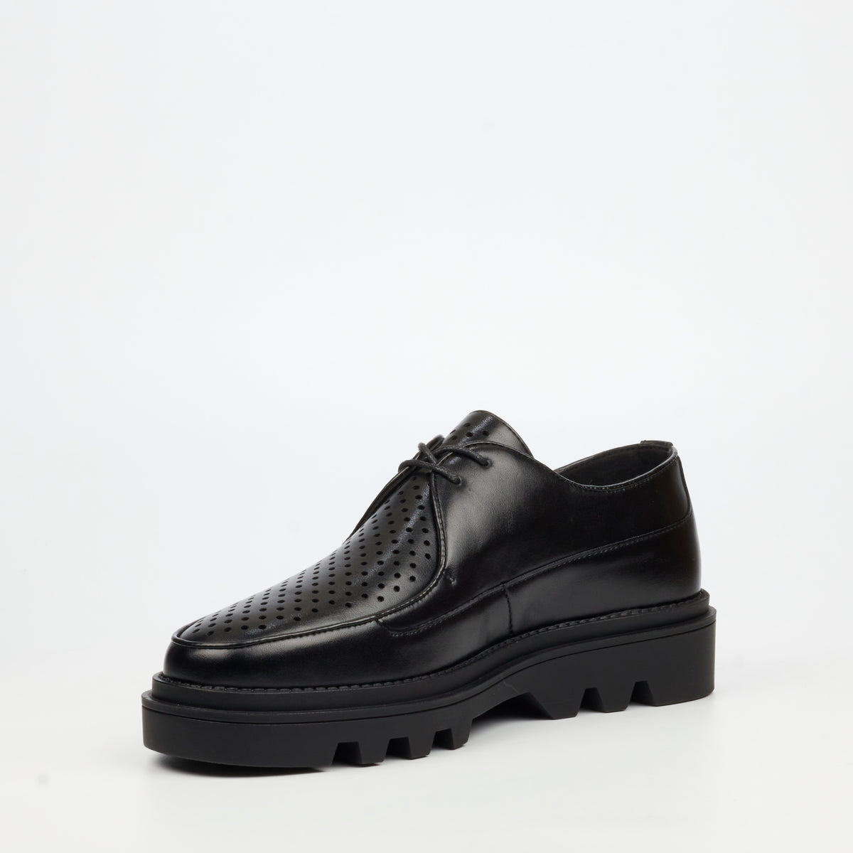 Mazerata Vinchey 84 Faux Wax Shoe - Black
