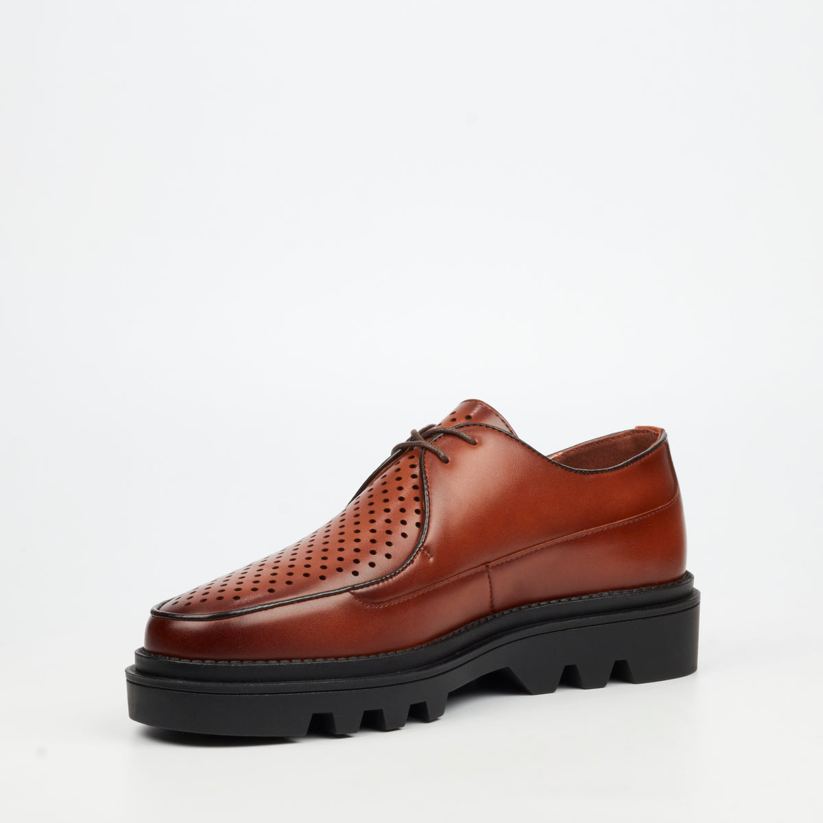 Mazerata Vinchey 84 Faux Wax Shoe - Tan