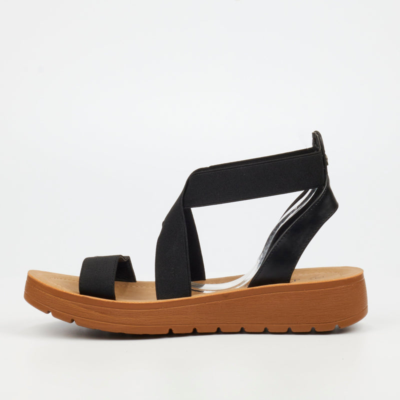 Butterfly feet Xara 3 Flat Sandal - Black footwear Damages   