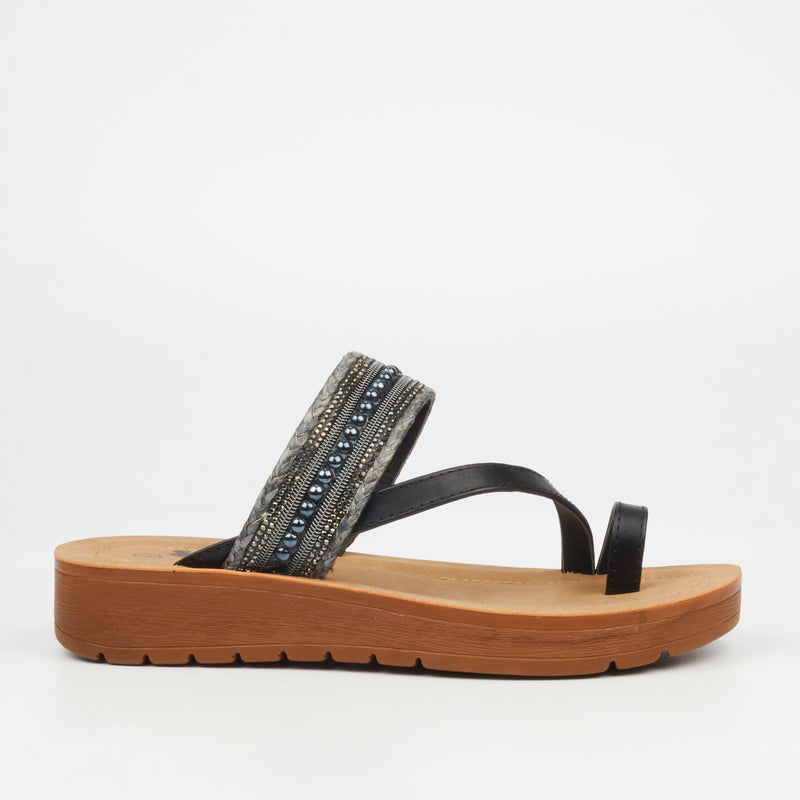 Butterfly Feet Xara 5 Sandal - Black