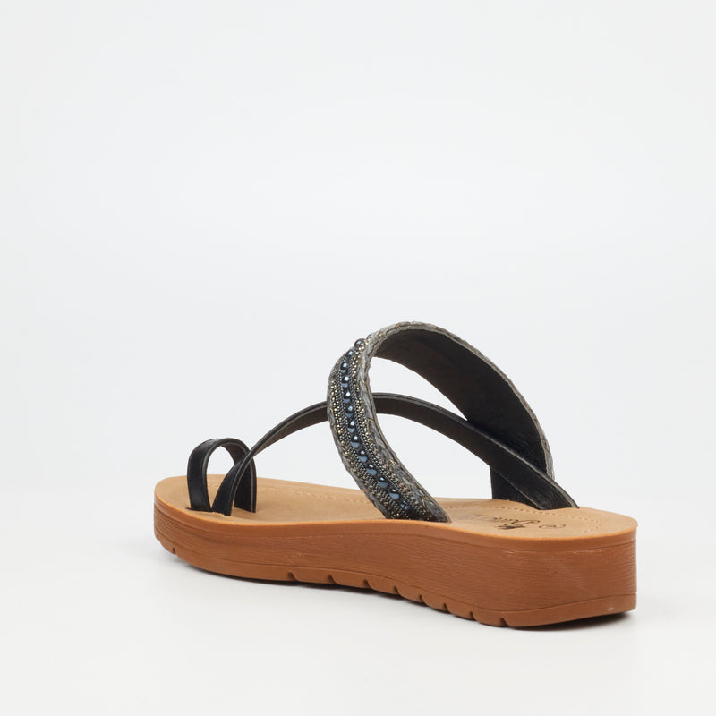 Butterfly Feet Xara 5 Sandal - Black