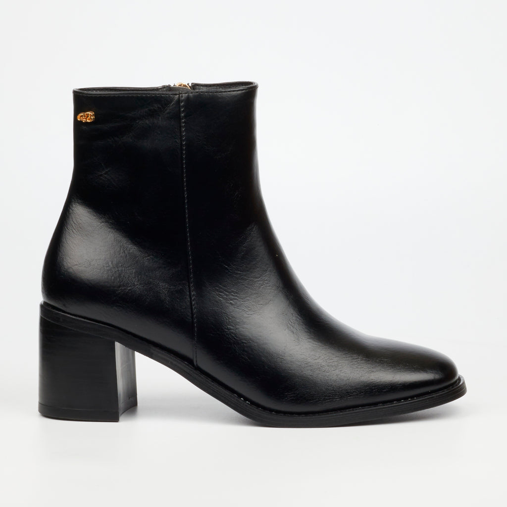 Miss Black Zuri 1 Ankle Boots Faux Leather - Black footwear Miss Black